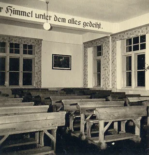 schulhaus-innen.jpg
